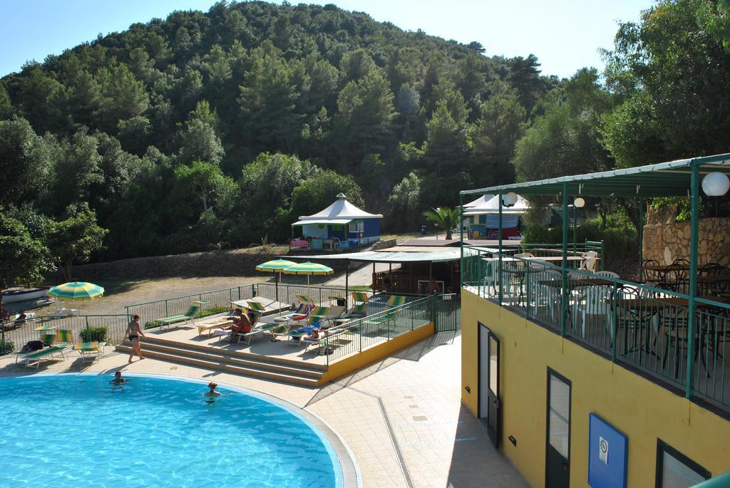 Camping Village Canapai Rio Marina Εξωτερικό φωτογραφία