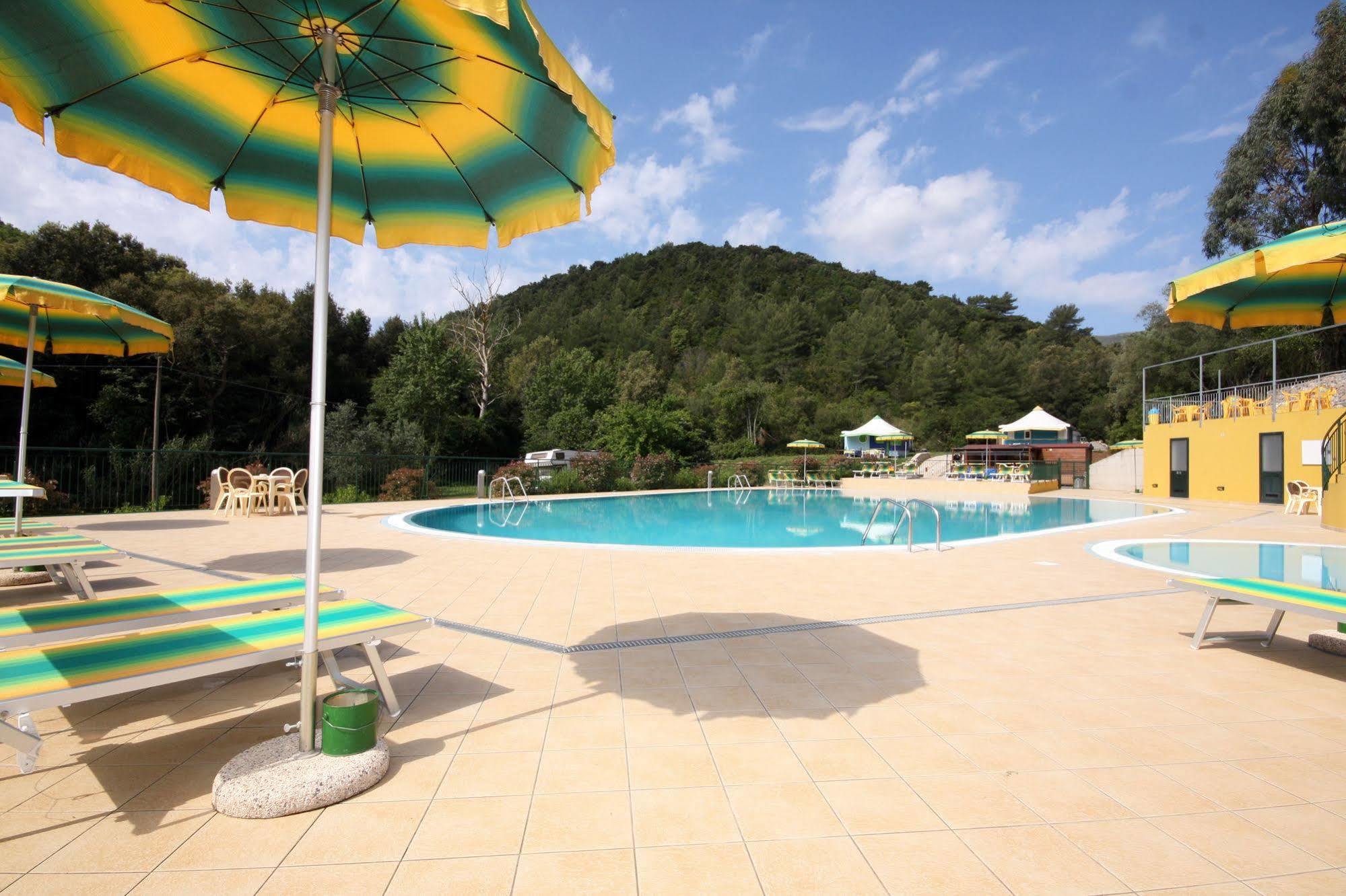 Camping Village Canapai Rio Marina Εξωτερικό φωτογραφία